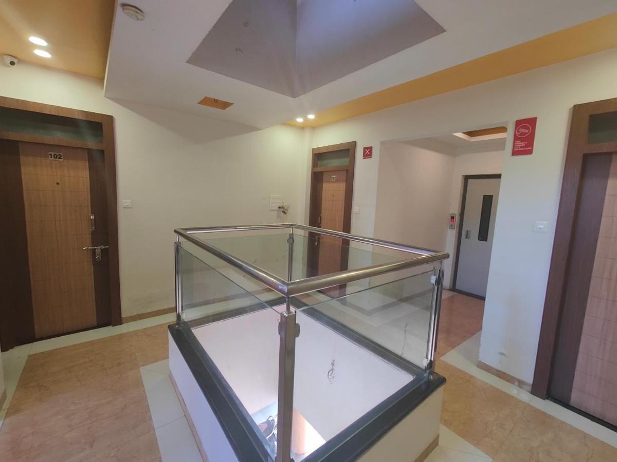 Hotel Midtown Inn Nashik Exterior foto